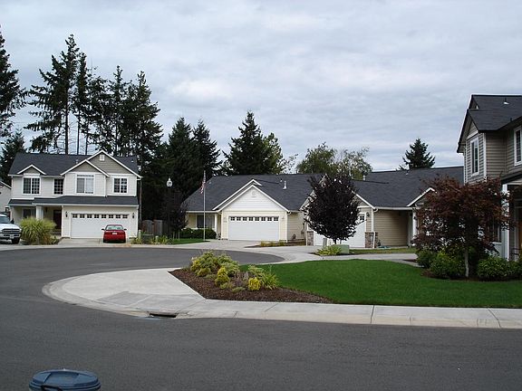 5th image of 1306 SE 182nd Ave