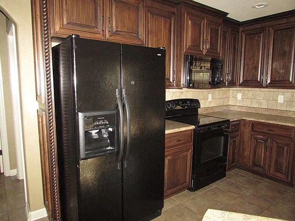 5th image of 3553 Butler Woods Dr