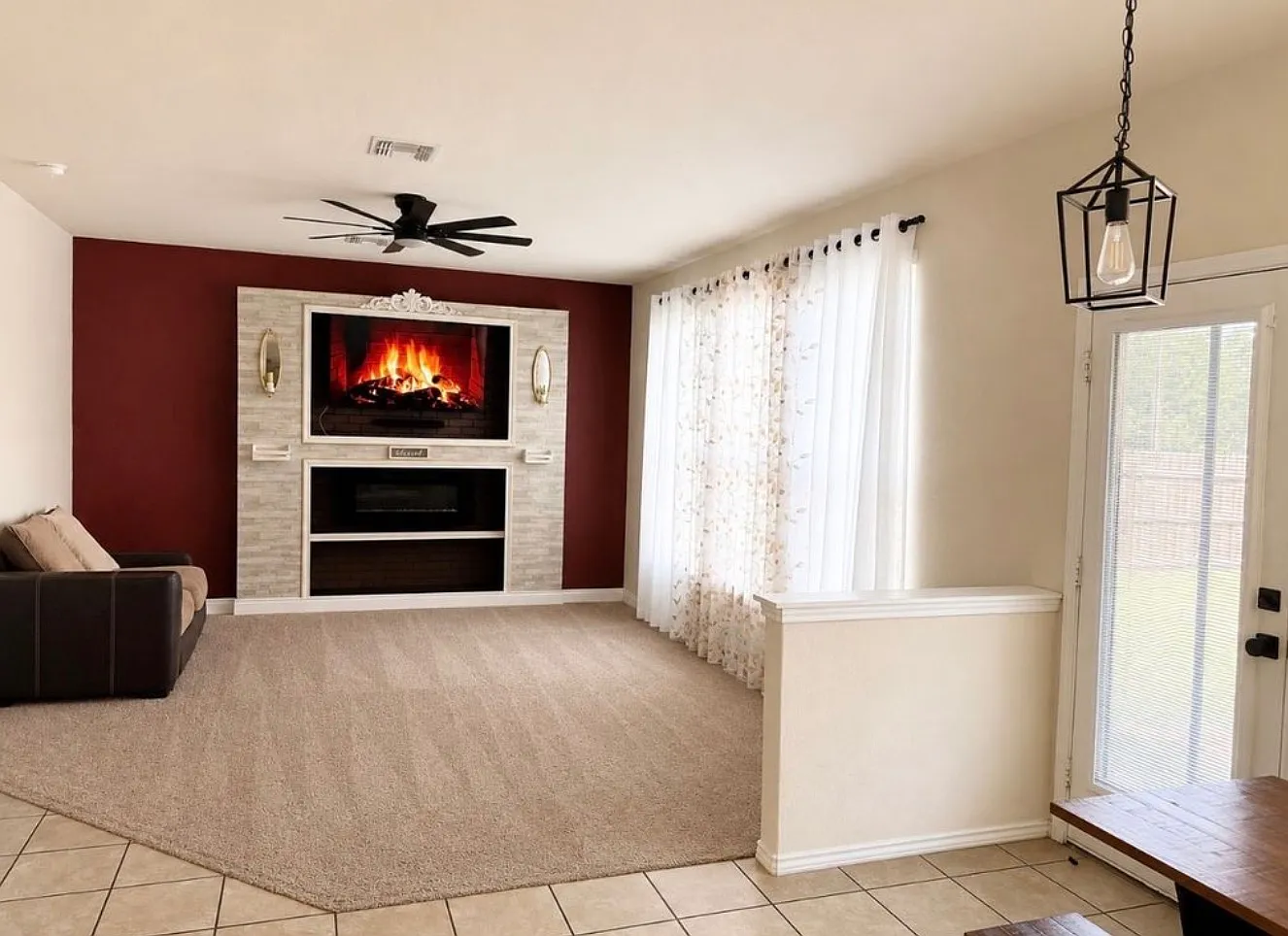 4 bed, 2.5 bath, 2112 sqft, $2,000 — Photo 4