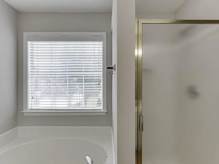 2421 Elkhorn Ter — Photo 34