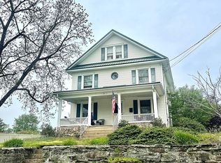 187 Machell Ave, Dallas, PA 18612