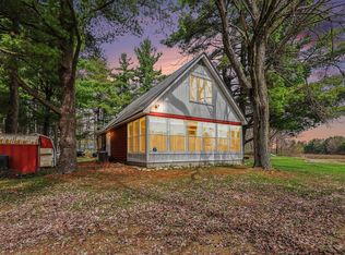 1556 E James St, White Cloud, MI 49349