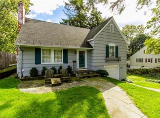 32 Azalea Rd, Rochester, NY 14620