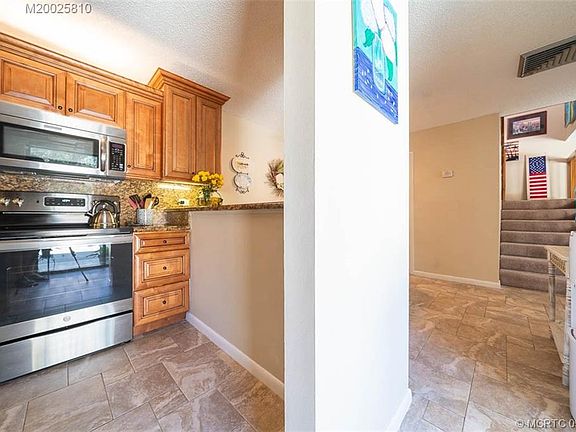 2nd image of 5965 SE Riverboat Dr #627