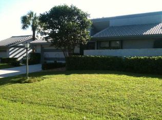 615 W Lakewoode Cir, Delray Beach, FL 33445