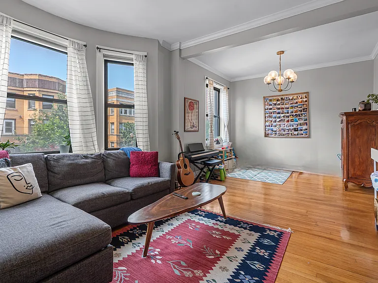 923 W Belle Plaine Ave #2 — Photo 6