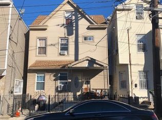 105 4th Ave, Paterson, NJ 07514