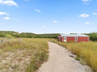 426 Hollomon Rd, Kerrville, TX 78028