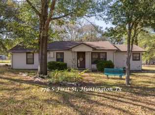 776 S 1st St, Huntington, TX 75949