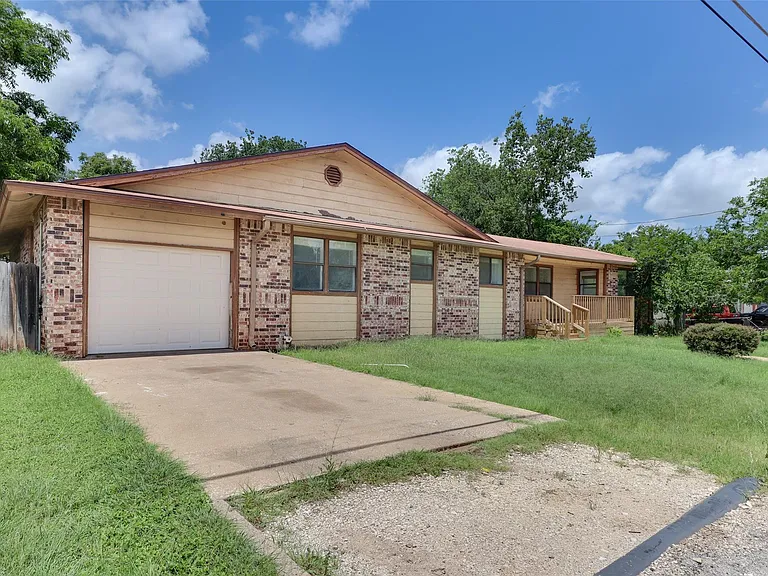 2509 Sumac Ln — Photo 2