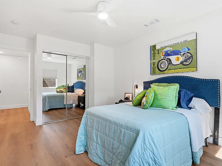 4350 Columbine Dr — Photo 19