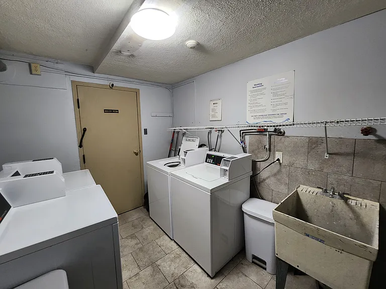 105 Herkimer St #28 — Photo 15