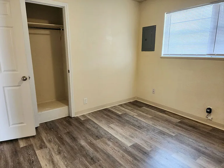 1550 Arizona Dr — Photo 10
