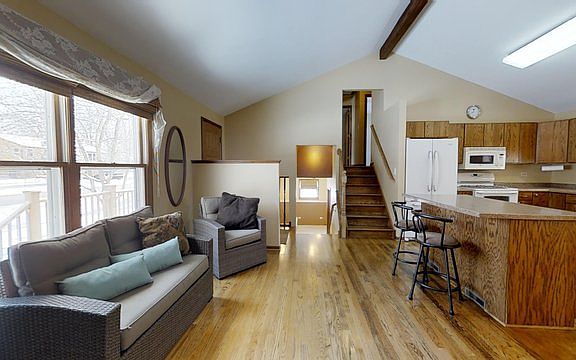3rd image of 36668 N Normandy Ave