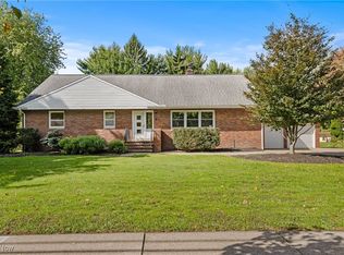 870 Trebisky Rd, Cleveland, OH 44143