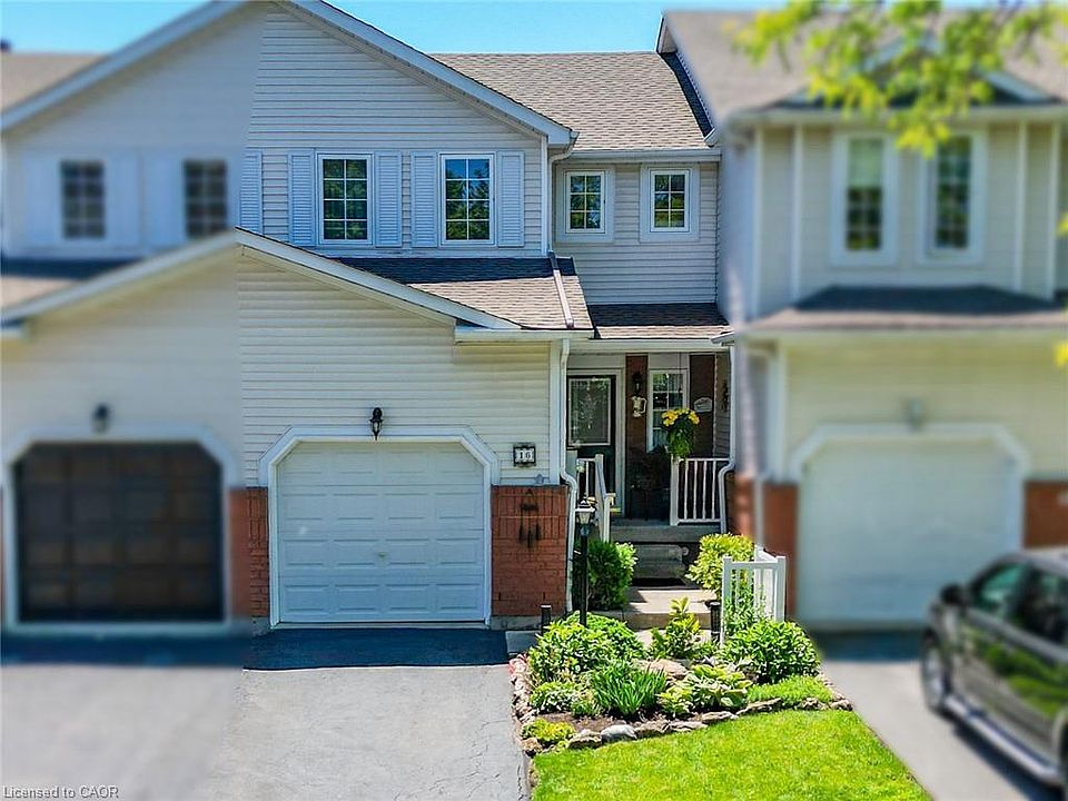1st image of 16 Walker Ct