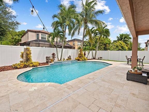 2nd image of 5019 SW 164th Avenue