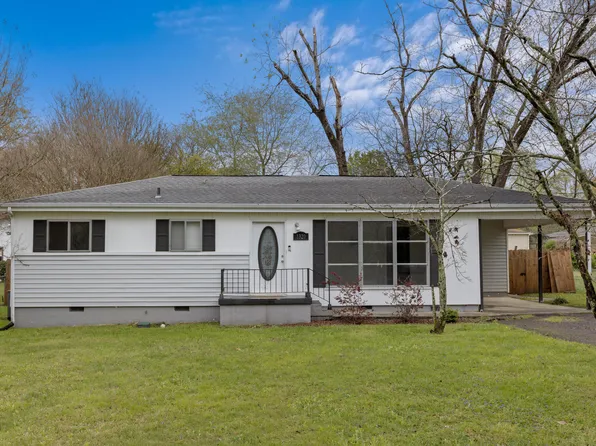 1320 W Sherry Dr, Rossville, GA 30741