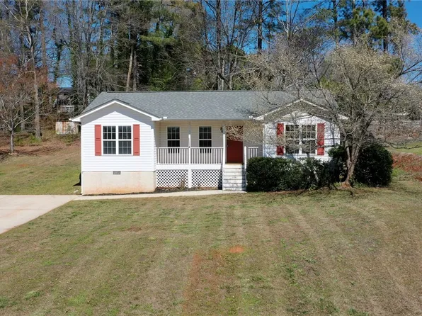 102 Roderick Dr, Seneca, SC 29678