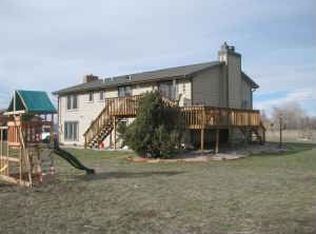 1890 Stagecoach Trail Rd, Manhattan, MT 59741