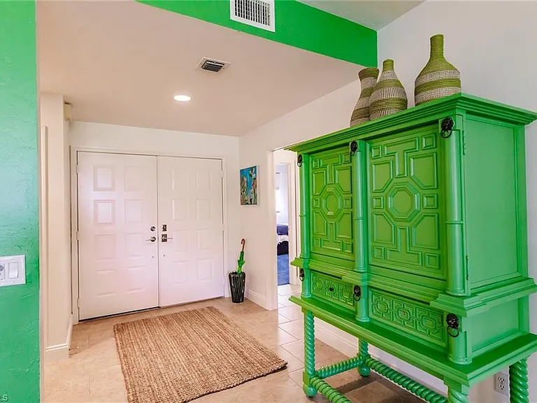 22 Cypress View Dr #B — Photo 3