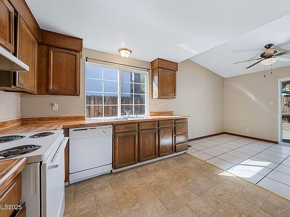 3rd image of 1897 Bonita Vista Dr