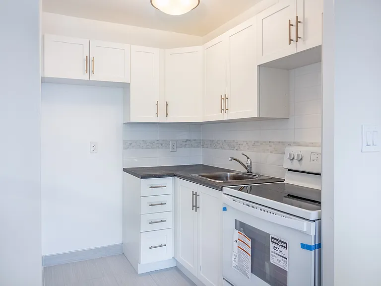 95 Havenbrook Blvd — Photo 21