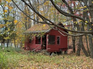 88 Forest Hill Ave, Saranac Lake, NY 12983