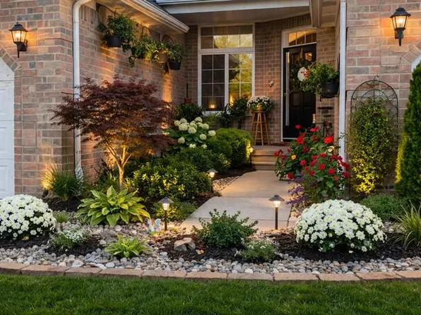 31637 Beaver Cir, New Boston, MI 48164