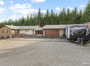 1097 Ostrander Rd, Kelso, WA 98626