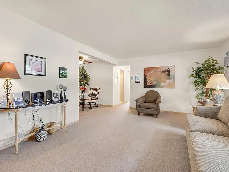 14890 E Bagley Rd — Photo 8