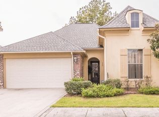242 Rosemary Pl, Lafayette, LA 70508