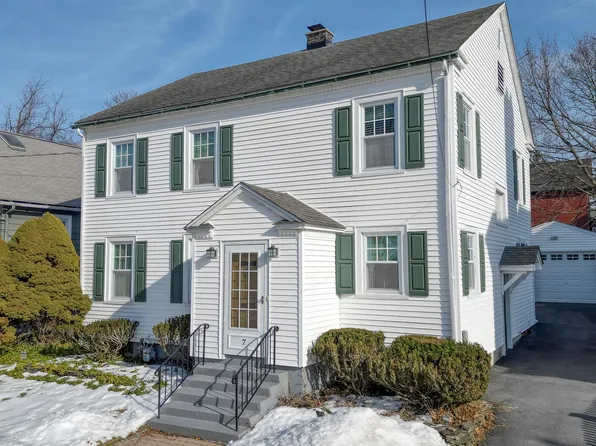 7 Commonwealth Avenue, Middletown, NY 10940