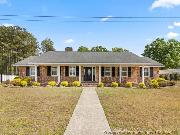 52 N Hill Street Rd, Red Springs, NC 28377