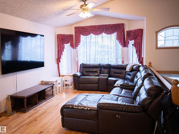 2nd image of 16503 68th St NW