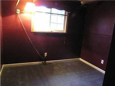 5th image of 1131 N Eleanor St