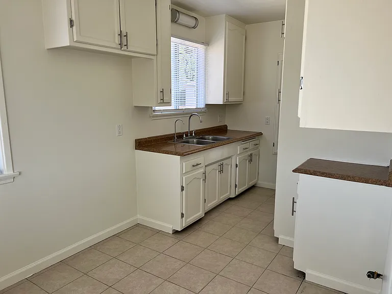 9859 3/4 Arkansas St — Photo 5