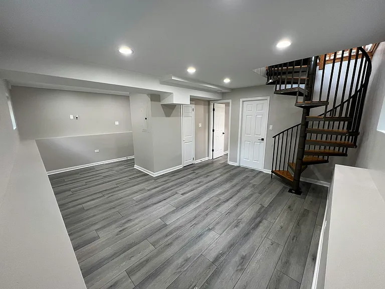 Lower level main room/ family room