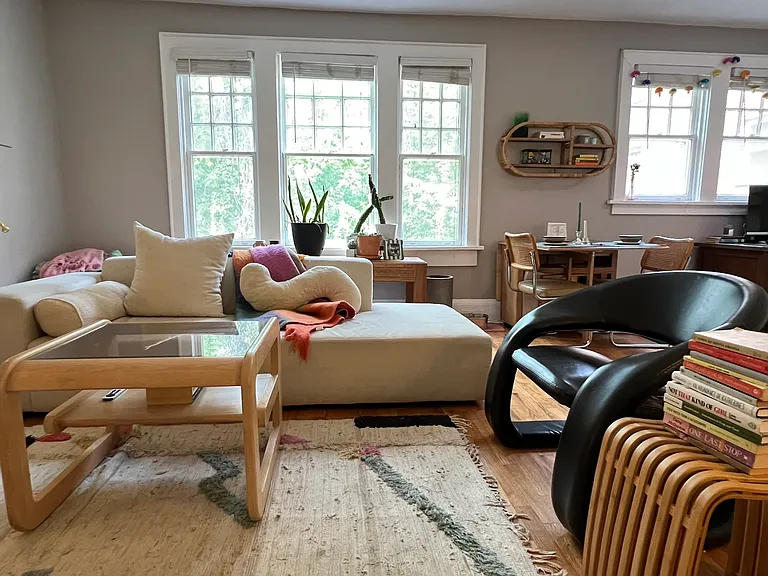 742 Monroe Dr NE — Photo 11