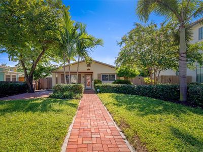 1333 14th St N, Saint Petersburg, FL, 33705