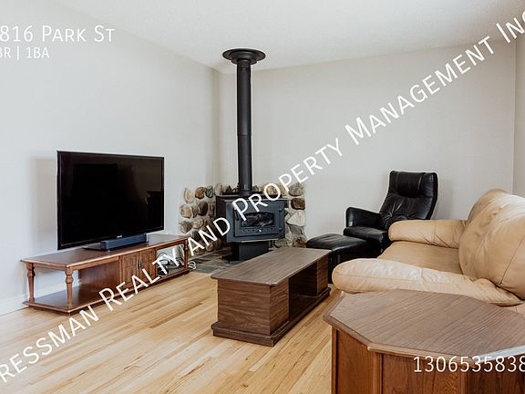 3rd image of 2816 Park St