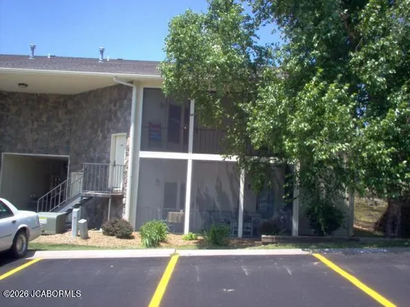 1806 Park De Ville Pl, Columbia, MO 65203