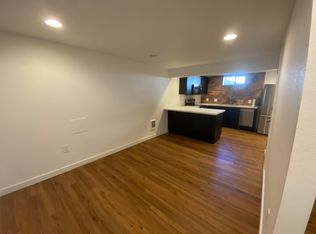 6354 N Burrage Ave, Portland, OR 97217