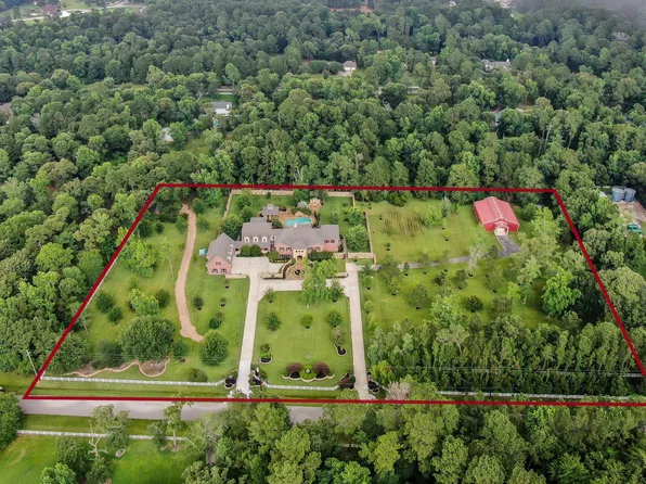 9310 Diamante Dr, Magnolia, TX 77354