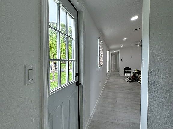5th image of 5331 Village Ln
