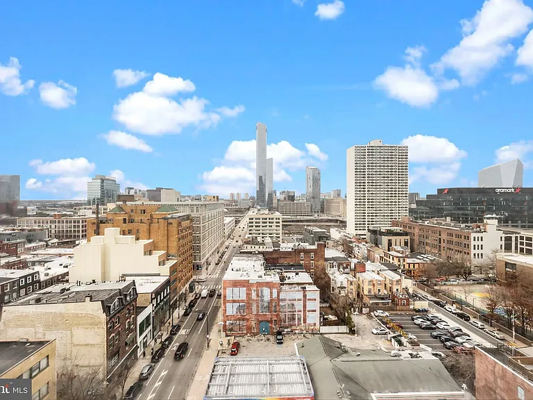 2135 Walnut St #1202 — Photo 26