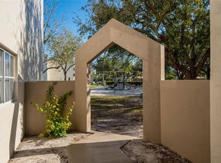 6065 NW 186th St APT 306, Hialeah, FL 33015