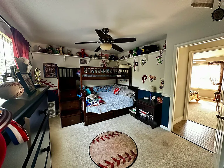 1043 Nicole Dr — Photo 33