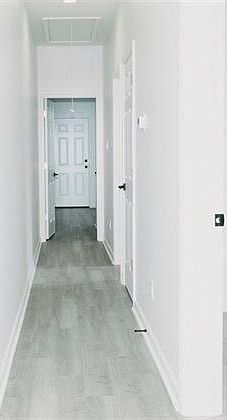 5th image of 3109 Metropolitan St