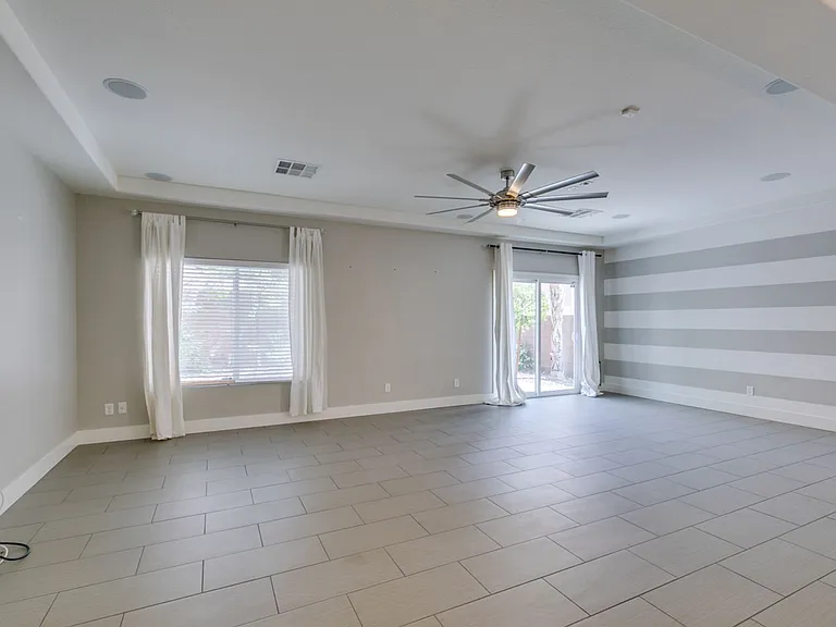 4586 W Camero Ave — Photo 11